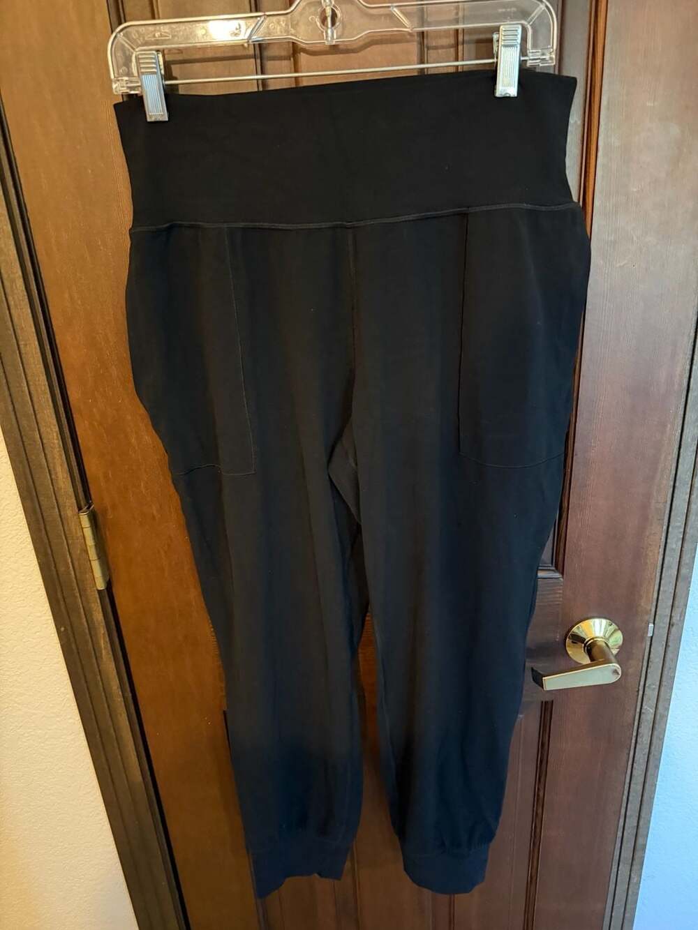 Athleta Salutation Jogger Black Petite Jogger in Black